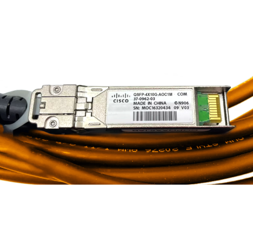 Кабель Cisco QSFP-4X10G-AOC1M=